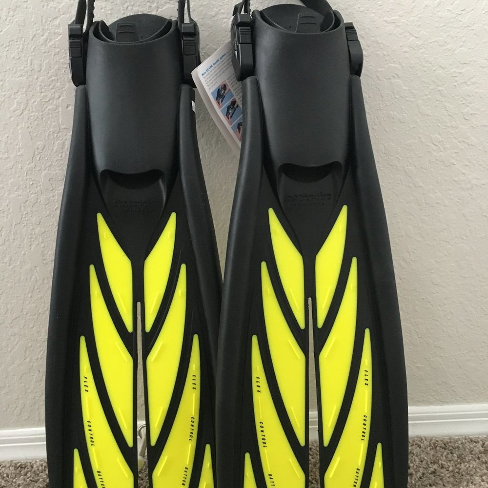 Atomic SplitFin-Open Heel